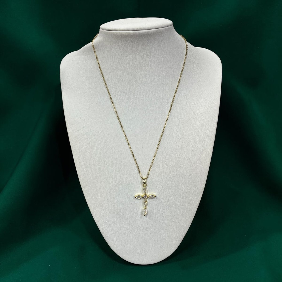 COLLAR CRUZ PIEDRITAS BRONCE
