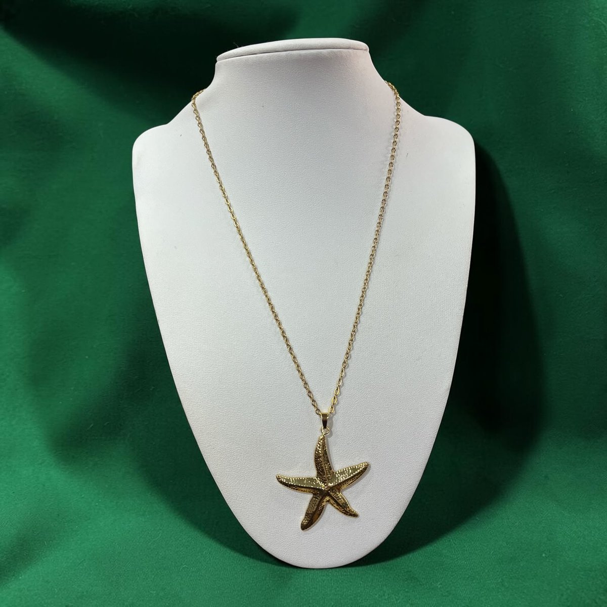 COLLAR ESTRELLA DE MAR GOLD ACERO DORADO