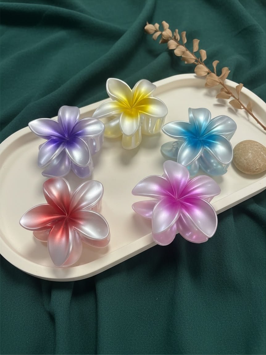 BROCHE FLOR BALI 8CM PERLADO SINTÉTICO