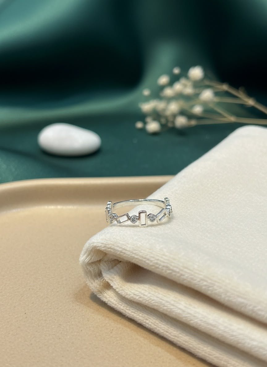 ANILLO FORMAS GEOMÉTRICAS ACERO BLANCO