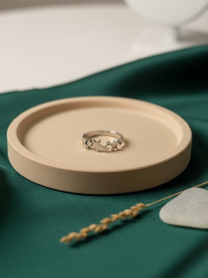 ANILLO ESTRELLITAS CON STRASS ACERO QUIRÚRGICO