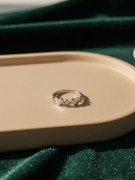 ANILLO CORAZONES CON STRASS ACERO QUIRÚRGICO